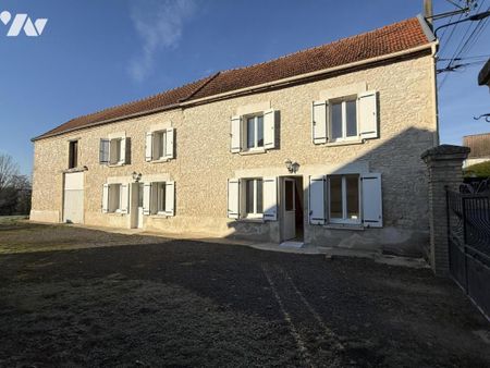 FAVEROLLES ET COEMY- Petit corps de ferme T5 de 130m2 sur 1283m2 - Photo 3