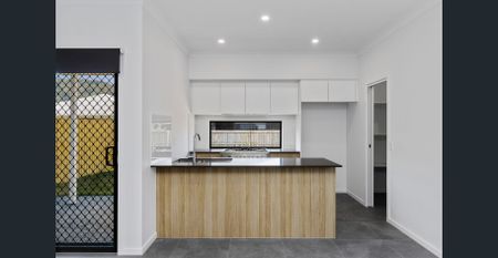 Brand new home in a family friendly estate - Photo 3