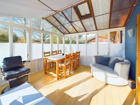3 bedroom property to rent - Photo 2