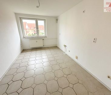 Wunderschöne 3-Raum-Wohnung mit Balkon in NIederlungwitz - Foto 5