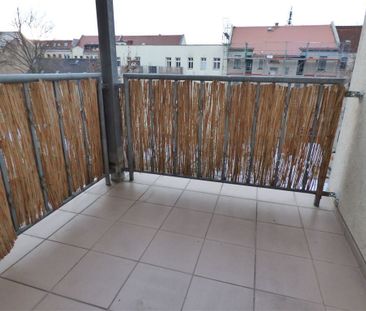 Tolle 2-Raum-Whg. mit Südbalkon, Bad mit Fenster und Wanne, ruhige ... - Photo 3