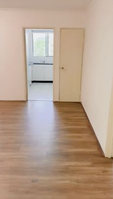 4 bed 2 bath-single room - Photo 1