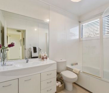 Picture Perfect on Pukeora - Urban Retreat in Remuera - Photo 1