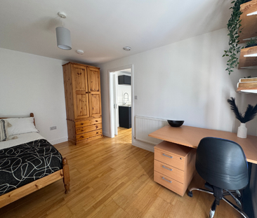 1 BEDROOM, 15 WILLOWBANK MEWS FLAT 2 – STUDENT ACCOMMODATION COVENTRY - Photo 2 | Rentumo