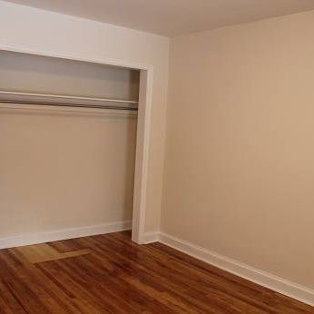 Rent:CenterTown 2bedroom Apt Nov1st - Photo 4