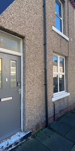 2 bed terraced house to rent in Napier Street, Darlington - Photo 4