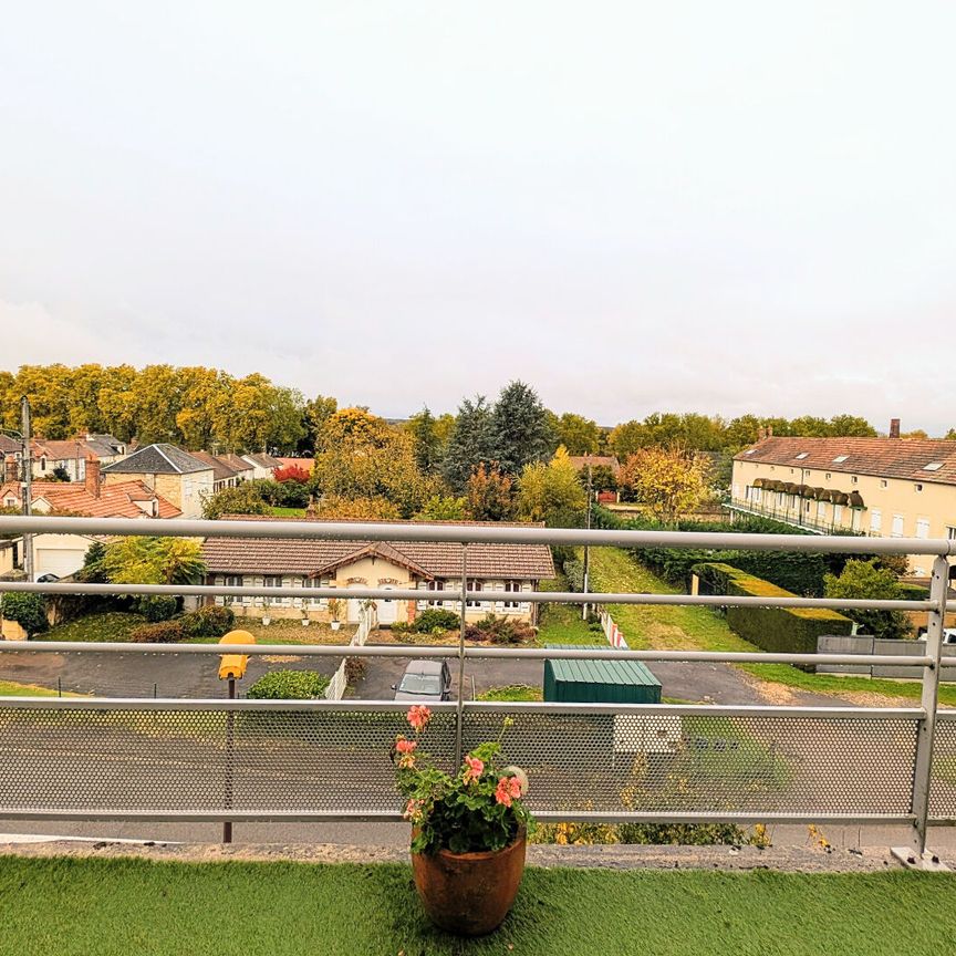T2 Bis – 51 m² – Fourchambault (proche Nevers) - Photo 1