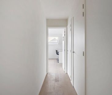 Appartement op de 2de verdieping in Oosteeklo - Photo 4