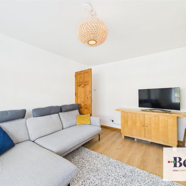 82 Shanlea Drive, Larne, BT40 2JG - Photo 1