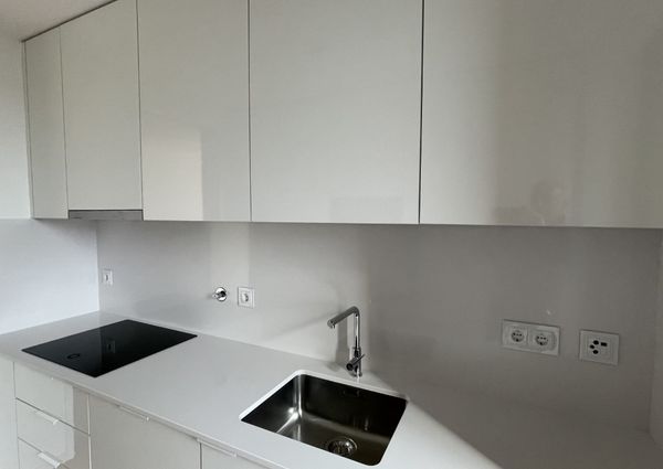 Apartamento T2 de Luxo no Cais da Fonte Nova com Vistas Deslumbrantes para a Ria de Aveiro