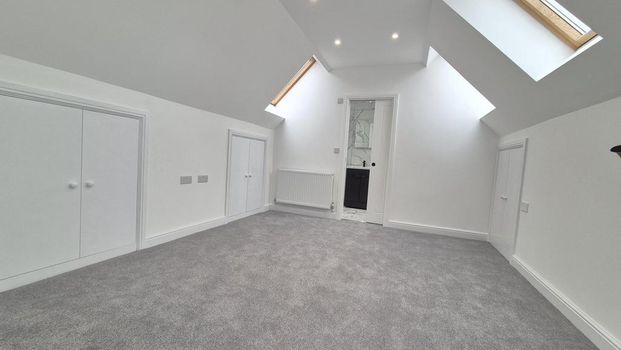2 bedroom semi-detached house to rent - Photo 1