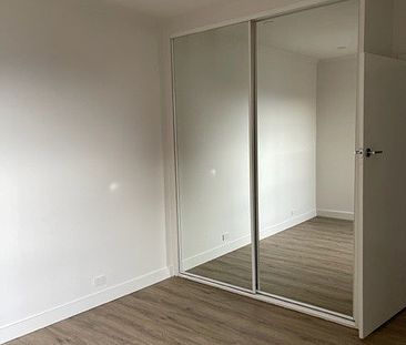 CUTE 1 BEDROOM APARTMENT FULLY RENOVATED - Photo 4