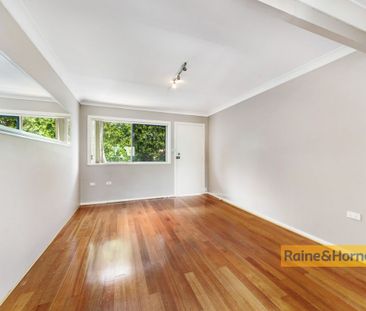 Two Bedroom Unit in Waterfront Complex! - Photo 1