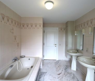 Ruim huis met tuin en Garage - Photo 2