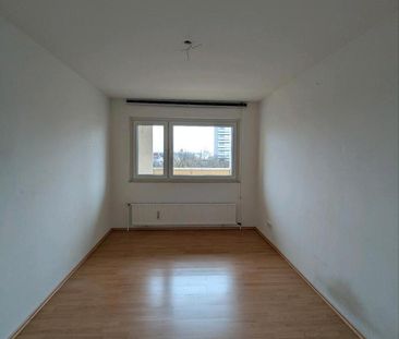 Helle 3 Zimmer Wohnung mit Loggia in Bogenhausen/Engelschalking - Photo 3