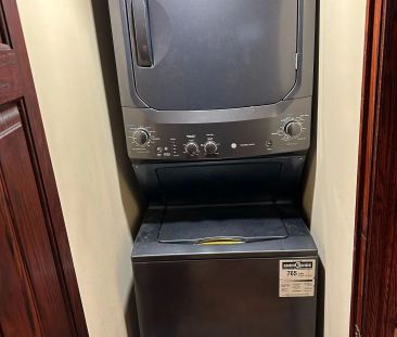 Detached Home For Lease | N9246977 - Photo 5