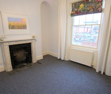 Flat 3, 32 Montpellier Villas, CHELTENHAM GL502XF - Photo 6