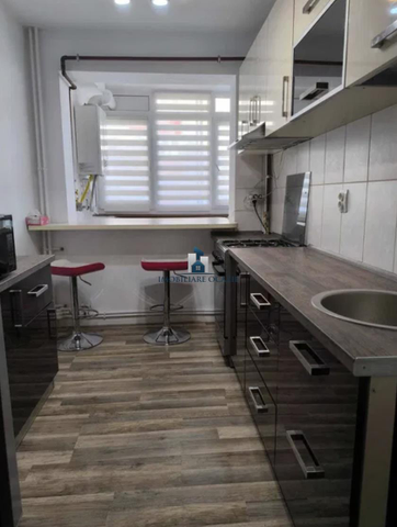 Inchiriere Apartament 2 Camere Semidecomandat Bd.Alexandru Obregia - Photo 5