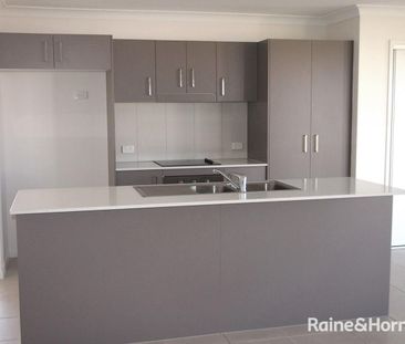 3 BEDROOM HOME RURAL VIEW - Photo 3