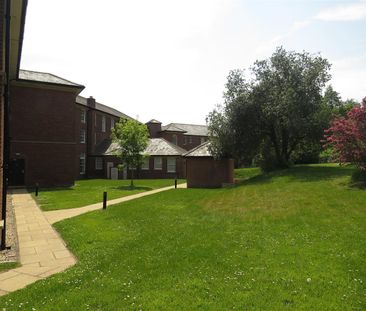 2 bed Flat for let - Photo 4