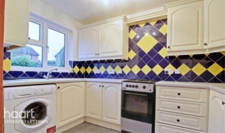 3 bedroom semi-detached house to rent - Photo 4