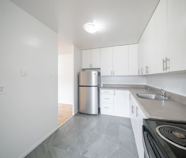 For Lease - 5 Glamorgan Avenue Unit# 603, Toronto, Ontario - Photo 6