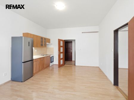Pronájem bytu 2+kk 57 m² - Photo 3