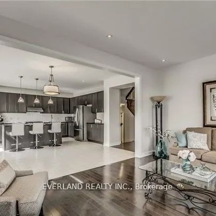 Detached Home For Lease | N9255081 - Photo 1