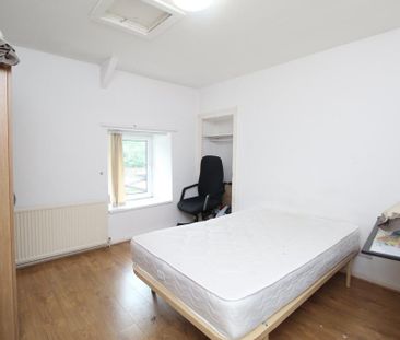 3 bedroom house to rent - Photo 2