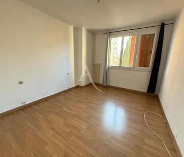 Location Appartement 5 pièces 114m² - Photo 6