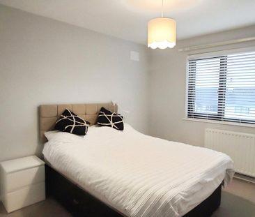 3 bedroom end of terrace house to rent - Photo 5