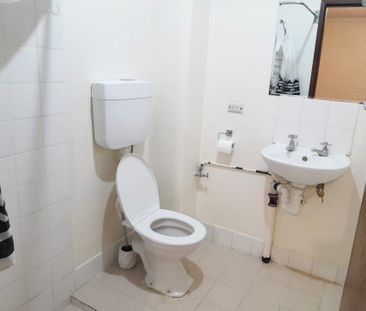 Close to Everywhere &commat;&dollar;495 Per Week - Photo 3