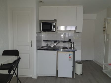 Location Appartement 1 pièce 14m² OLIVET 45160 - Photo 4