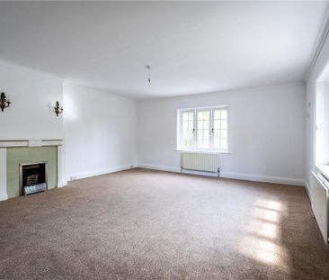 4 bedroom detached house to rent - Photo 4