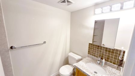 For Lease - 2464 Weston Road Unit# 701, Toronto, Ontario - Photo 3