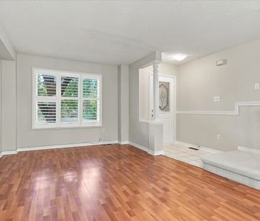 For Lease - 2212 Westoak Trails Boulevard, Oakville, Ontario - Photo 3