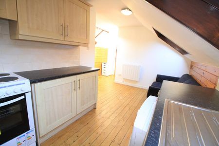 1 bedroom flat to rent - Photo 4