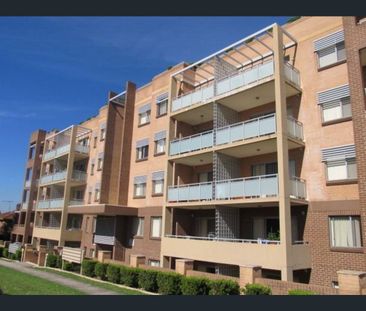 37/8-18 Wallace Street, Blacktown, NSW 2148 - Photo 2