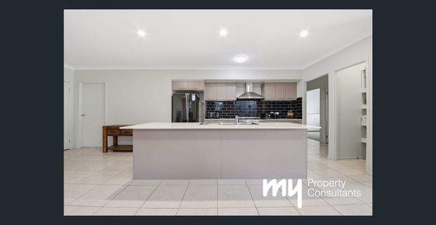 FAMILY LIVING IN THE HEART OF SPRING FARM - Photo 1