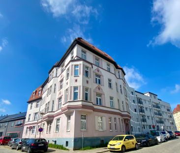Großzügige 4-Raumwohnung mit Erker in Bahnhofsnähe - Foto 1