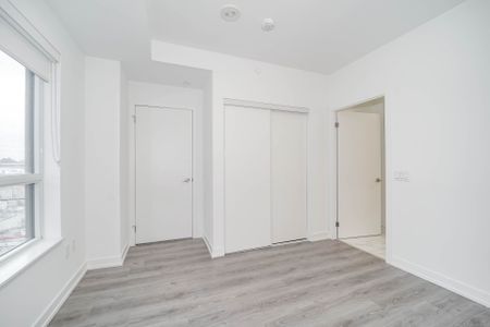 For Lease - 1480 Bayly Street Unit# 307, Pickering, Ontario - Photo 3