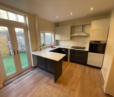 Freshfield Road, Liverpool, L15 - Photo 1