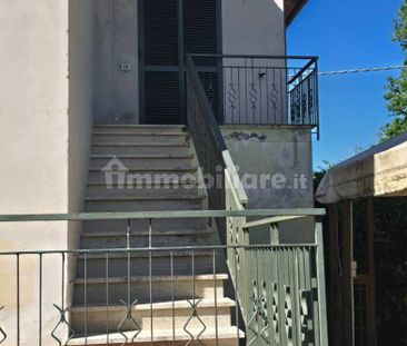 Trilocale via 7 Martiri 21, Centro, Tuoro sul Trasimeno - Photo 3