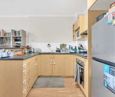 27B/188 Carrington Street - Photo 2