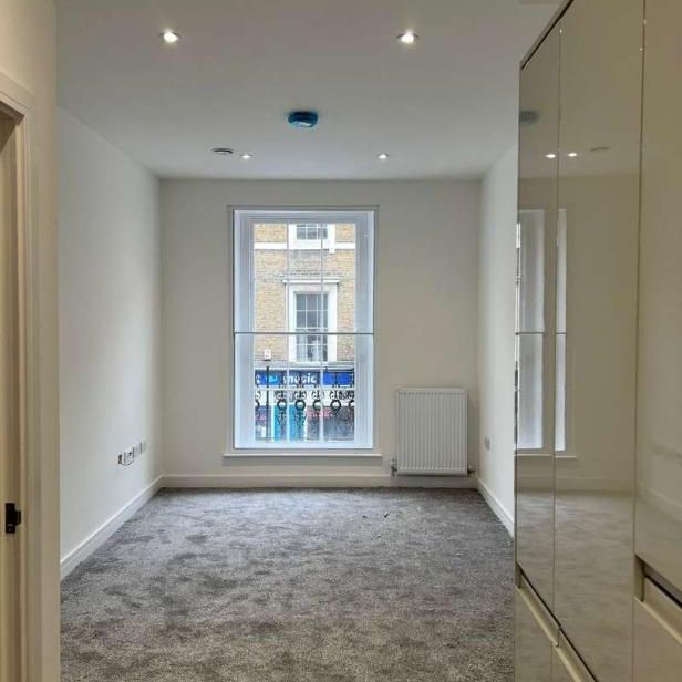 Harmer Street, Gravesend, DA12 - Photo 1