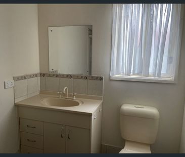 Unit 2/27 Frome Street, Port Augusta - Photo 2