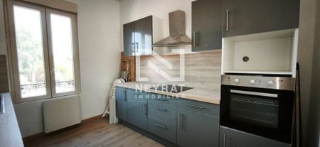 Location Appartement 4 pièces 81m² ST MARCEL 71380 - Photo 4
