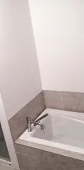1 room apartment of 135m² in Joliette - Photo 2