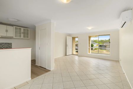 Modern & Low-Maintenance Living in Redbank Plains - Photo 2
