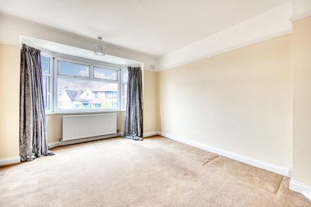 4 bedroom semi-detached house to rent - Photo 4